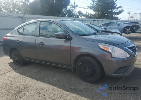 2018 Nissan Versa S z USA, uszkodzony, nr VIN 3N1CN7AP2JL871010